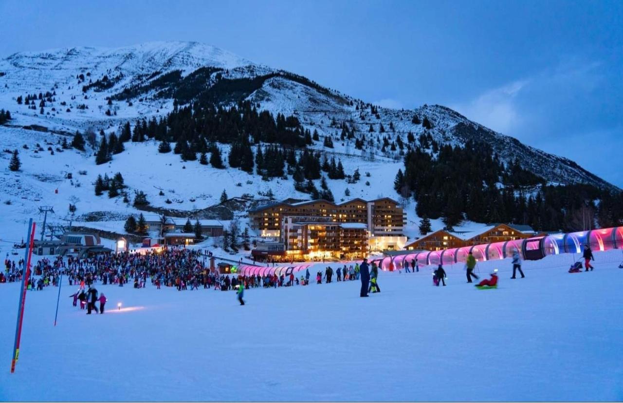 Auris Les Gentianes Station Alpe Huezアパートメント エクステリア 写真