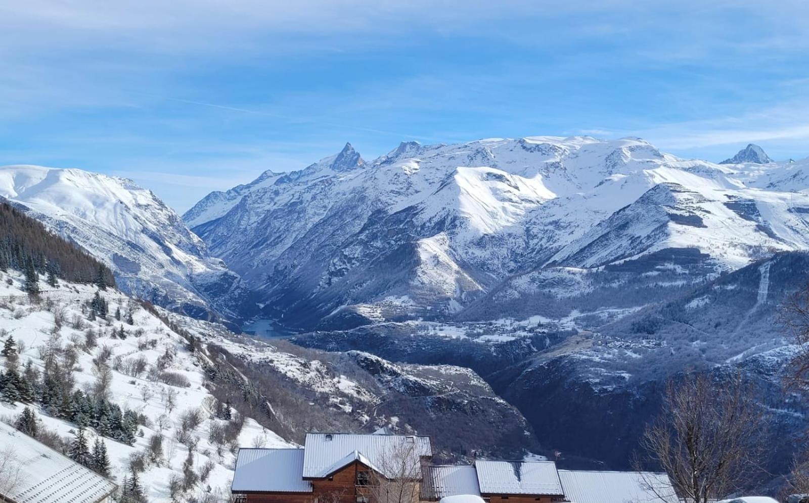 Auris Les Gentianes Station Alpe Huezアパートメント エクステリア 写真
